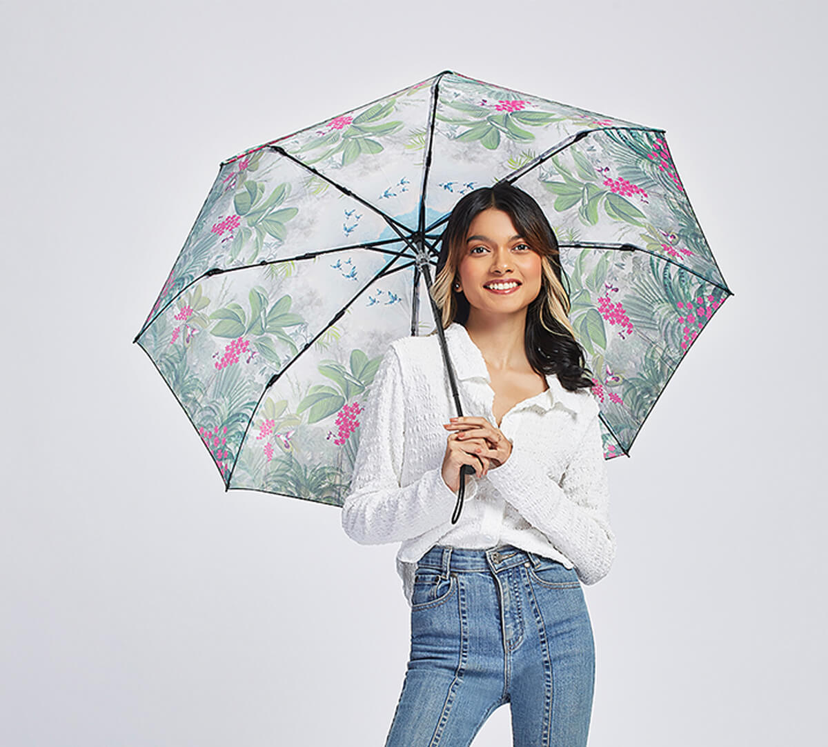 India Circus by Krsnaa Mehta Tropical View 3 fold Umbrella